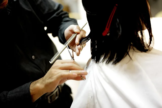 haircut, hair cut, beauty salon, comb, scissors, hairdresser, haircut, haircut, haircut, hair cut, hair cut, hair cut, hair cut, hair cut, beauty salon, beauty salon, hairdresser, hairdresser, hairdresser. Correction options for a bad haircut compared: cost, speed and risk